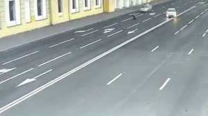В Петербурге накажут водителей, проехавших мимо пострадавшего инспектора ГИБДД