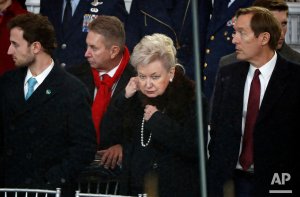 Старшая сестра Трампа считает его беспринципным человеком. Мэриэнн Трамп-Бэрри также считает, что ему нельзя доверять