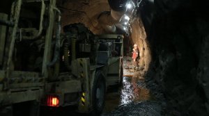 Свердловские шахтеры добились выплаты зарплат