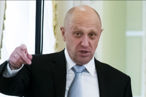 Пригожин договорится с Соболь о форме выплаты ему долга в десятки миллионов рублей