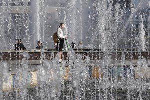 В Гидрометцентре прогнозируют аномальное тепло почти на всей территории РФ