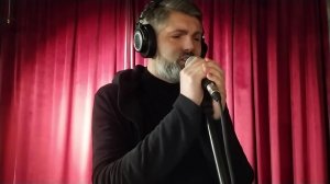 Польский музыкант, которому запретили петь «Тёмную ночь», приехал в Крым
