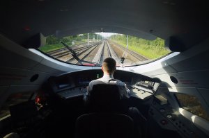 Началось тестирование первых российских поездов с искусственным интеллектом