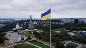 [«Дет'ям - мороженое»*] Паны и холопы. Колонизация евро-Украины: экономику под контроль, народ - на работы