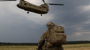 Американские военные с тяжелой техникой прибывают на учения в Литву