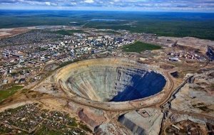 Кимберлитовая трубка или самая большая дыра в земле