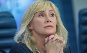 Пушкина назвала необходимыми уроки сексуального просвещения в школах .