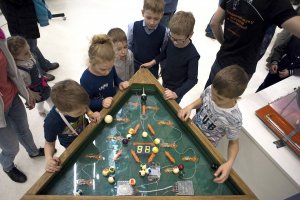 Эмпатичный осьминог и реквизит для телешоу: как заработать на любви к изобретениям