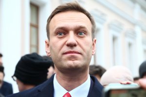 Связь Навального и Певчих – тайна за семью печатями? Уже нет!
