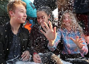 Бабочки в голове и антиматерия: как прошел крупнейший студенческий фестиваль