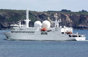 Ставивший помехи российским С-400 французский военный корабль "Dupuy de Lome" оглушили российской "Красухой"