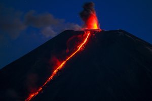 Российские ученые установили закономерности в извержениях вулканов