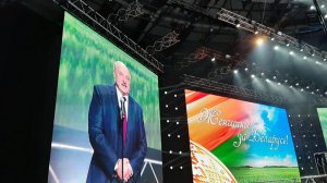 "Я вам клянусь, никого вранья на выборах не было. Нельзя фальсифицировать выборы в 80%" - Александр Лукашенко