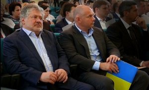 «Подарите оружие и прекратите над нами летать» – подельник Коломойского перечит США