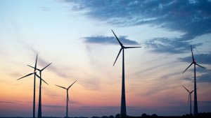 (Der Spiegel, ФРГ) Немцы платят почти самые высокие цены на электроэнергию во всем мире. Где "Северный Поток -2"?