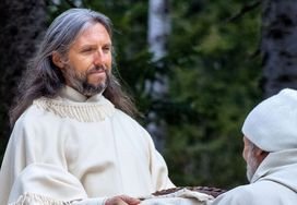 В Красноярском крае задержали руководителей секты Виссариона. Виссарион (он же Сергей Тороп) провозгласил себя Христом и придумал новую оккультную секту в честь самого себя