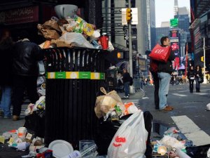 Исследование: богатые вдвое больше загрязняют атмосферу