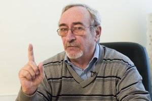 Разработчик "Новичка" сравнил его эффективность с ядерной бомбой (Леонид Ринк: после "Новичка" Навальный не дошел бы до самолета)