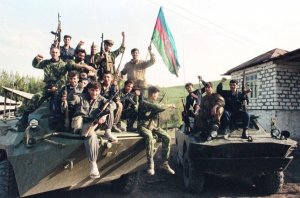 Российские политологи оценили риски карабахского конфликта для нашей страны