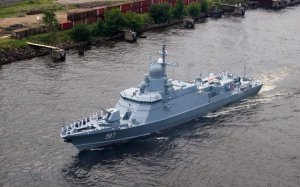 На «Восточной верфи» введут «вынужденную четырехдневку» из-за решения Минобороны расторгнуть контракт на малые ракетные корабли