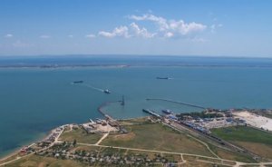 В Керчи закрыли паромную переправу: проиграла конкуренцию Крымскому мосту