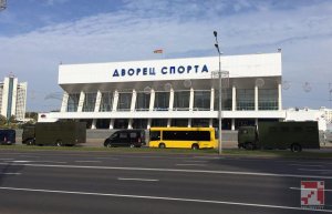 В Минске отключен мобильный интернет, закрыты восемь станций метро