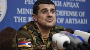 "....вынуждены  перенести боевые действия вглубь территории Азербайджана...."  (Глава Карабаха выступил с обращением к Азербайджану)