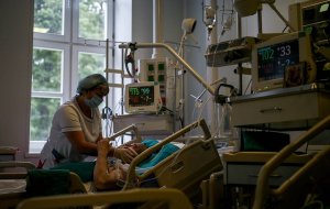 [12.10/COVID-19] В России проведено >51,3 млн. тестов (+172 тыс. в сутки), выявлено 1 326 178 заболевших (+13 868 (1,057%)), выздоровело 1 031 785 человек (+7 550), 22 966 скончалось (+244)