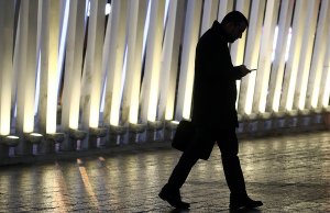 Внедрение 5G в России откладывается