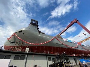 Строящийся по заказу ФГУП «Росморпорт» паром для линии «Усть-Луга–Балтийск» «Маршал Рокоссовский» спустили на воду (видео)