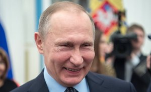 Fox News (США): Путин говорит, что Демократическая партия США «ближе к идеям социал-демократии», но при этом будет работать с «любым будущим президентом»