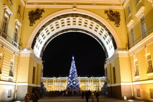 Роспотребнадзор: Новый год Петербург праздновать не будет