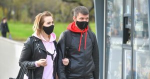 Путин заявил, что тотальных ограничений из-за COVID-19 в России не планируется