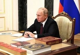 Путин поддержал идею о международном запрете оскорбления чувств верующих