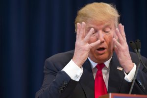 Washington: окружение Трампа советует ему готовиться к поражению, но без традиционной речи (По данным издания, политик в случае проигрыша, скорее всего, не будет признавать его в традиционном формате)