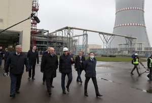 Лукашенко объявил Белоруссию ядерной державой