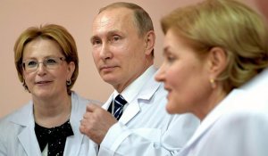 Как Собянин обосновывал сокращение медучреждений