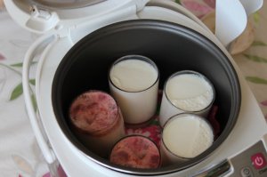 Как сделать йогурт в мультиварке? Легкий рецепт домашнего йогурта.