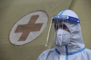 Российские военные разворачивают коронавирусный госпиталь в Хакасии