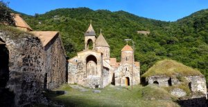 Миротворцы РФ взяли под охрану древнюю церковь на севере Карабаха