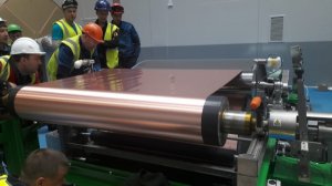 На медеэлектролитном заводе в Кыштыме получили первые образцы электролитической медной фольги