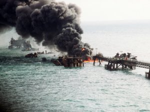 СМИ: Монархии Персидского залива стали уязвимы из-за убийства иранского физика-ядерщика