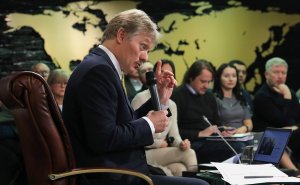 Песков на вопрос о чиновниках напомнил поговорку «в семье не без урода»