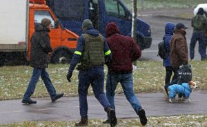 В Минске силовики задерживают участников акции «Марш воли»