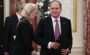 Посол России заявил о попытке США санкциями отвлечь внимание от проблем