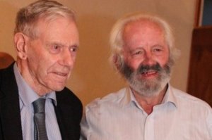 Ирландец 72 года подряд ездил на фестиваль для одиноких сердец и умер холостяком