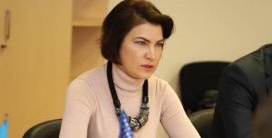 Украина «наложила арест» на 104 самолета, которые летали в Крым.