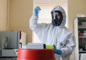 Центр Гамалеи и AstraZeneca подписали меморандум о сотрудничестве