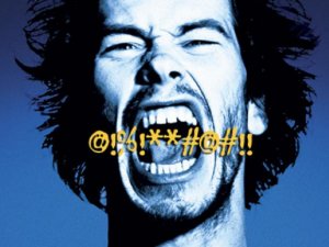 В Госдуме пояснили, что поправка о блокировке соцсетями незаконного контента не запрещает мат, но владелец сети обязан не допускать его использование