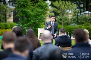 Апостроф (Украина): от перемирия в Донбассе до падения рейтингов Зеленского. Главные политические итоги 2020 года
